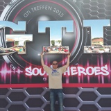 Profilfoto von John Simon